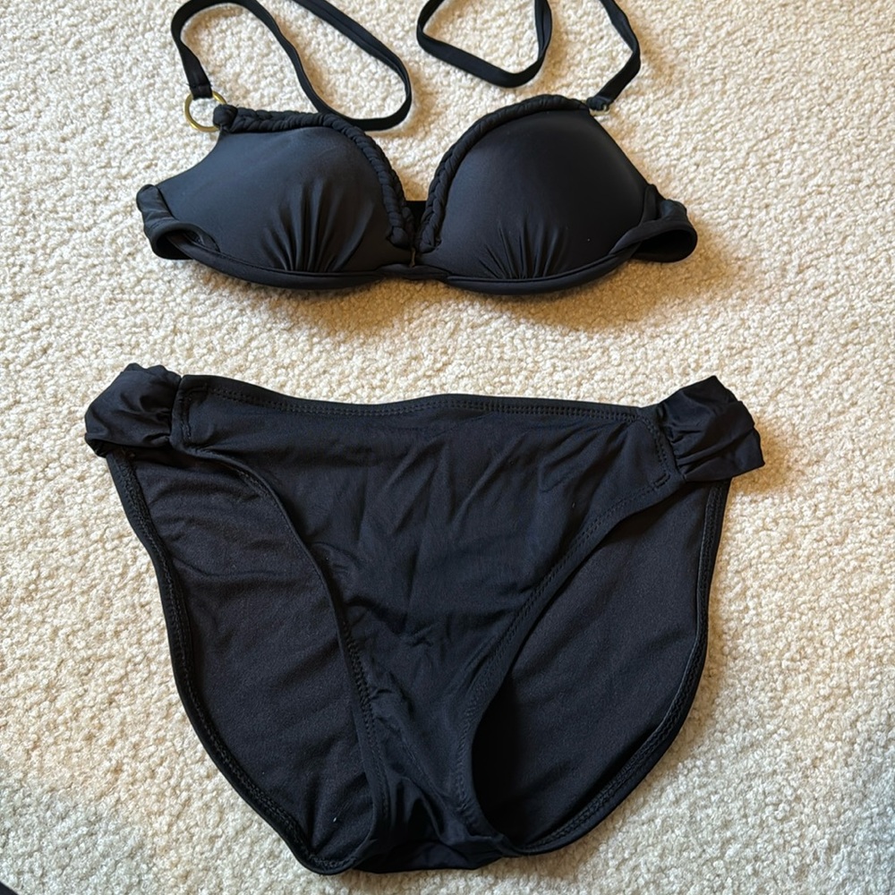 Black Bikini